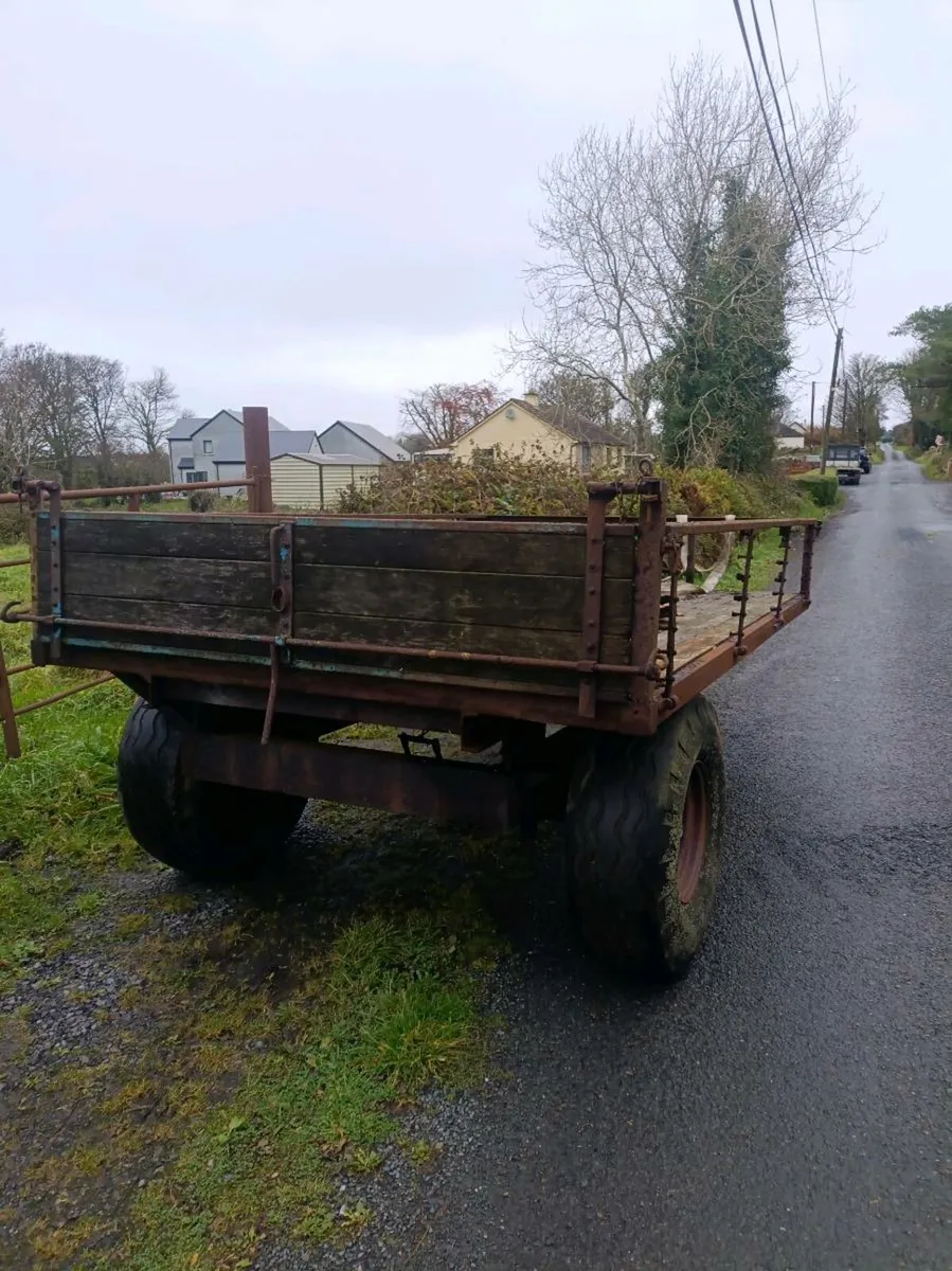 Tipping trailer - Image 2