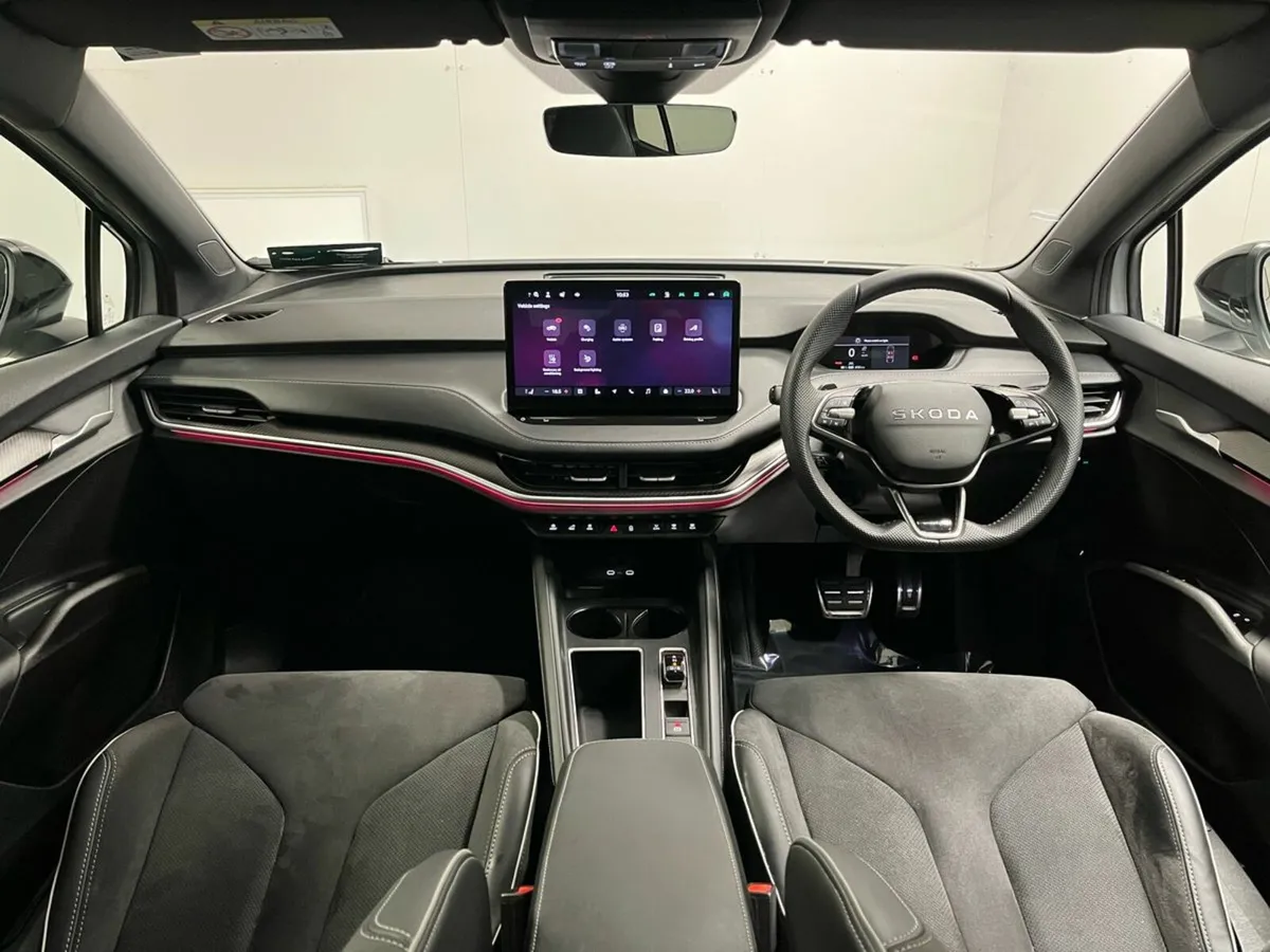 Skoda Enyaq IV 85 Sportline - Reversing Camera - S - Image 4
