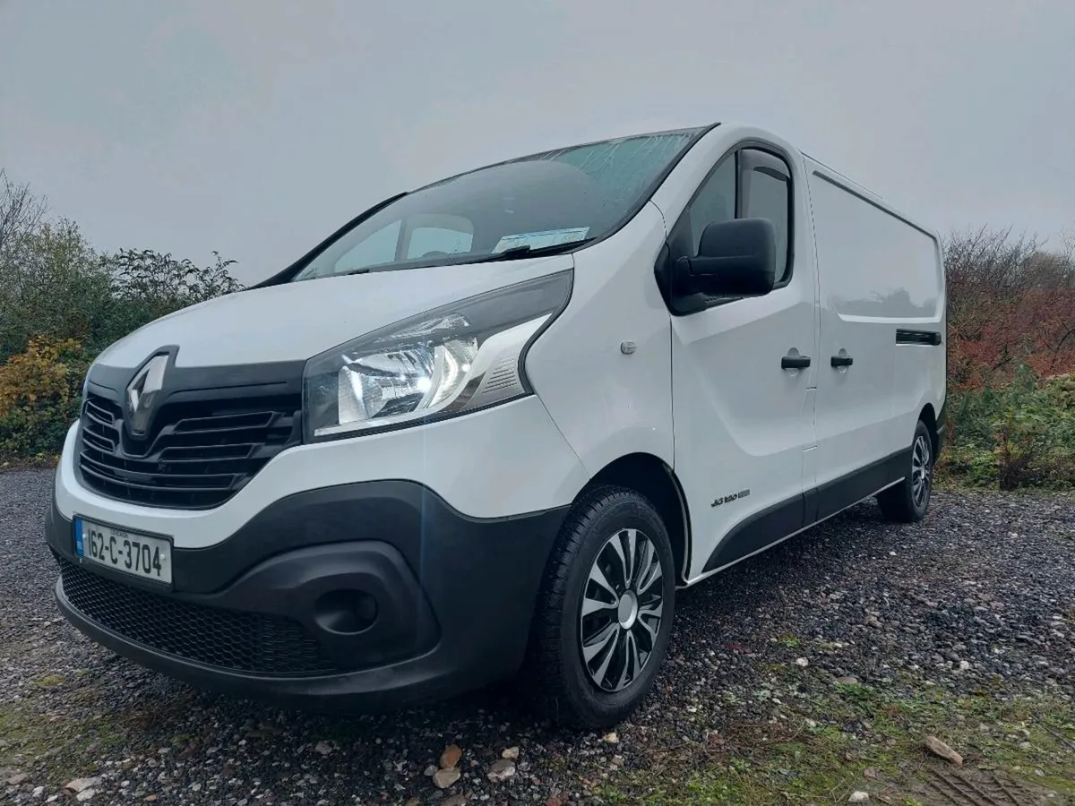 162 trafic LWB Doe 10-26 ,tax,175km clean van - Image 3