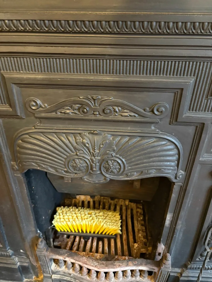 Antique Cast Iron Fireplace - Excellent Condition - Image 2