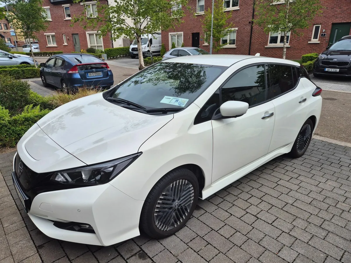 25 Nissan Leaf EV SVE 40KW - Image 2