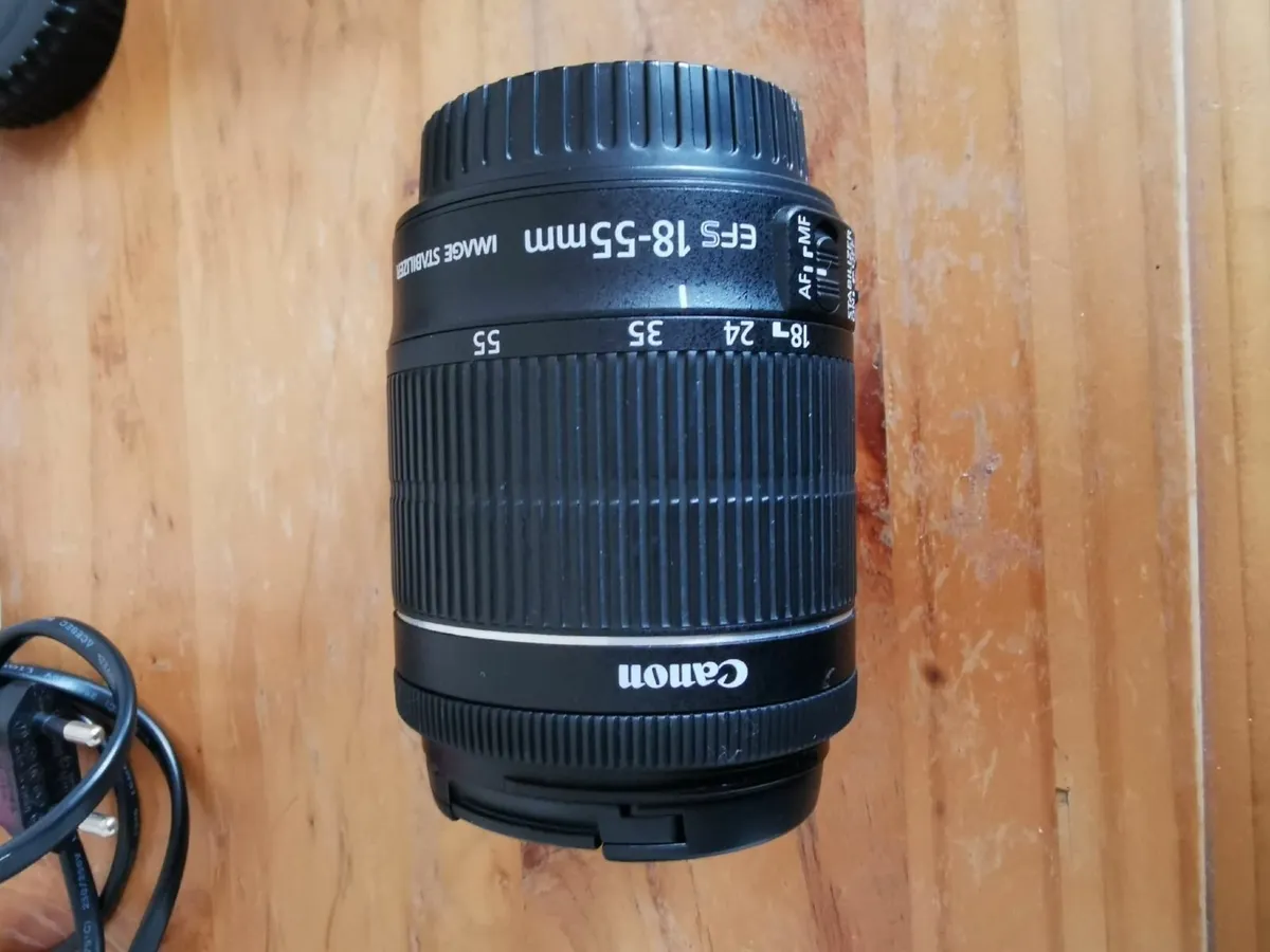 Canon EOS 700D Camera & Accessories - Image 4