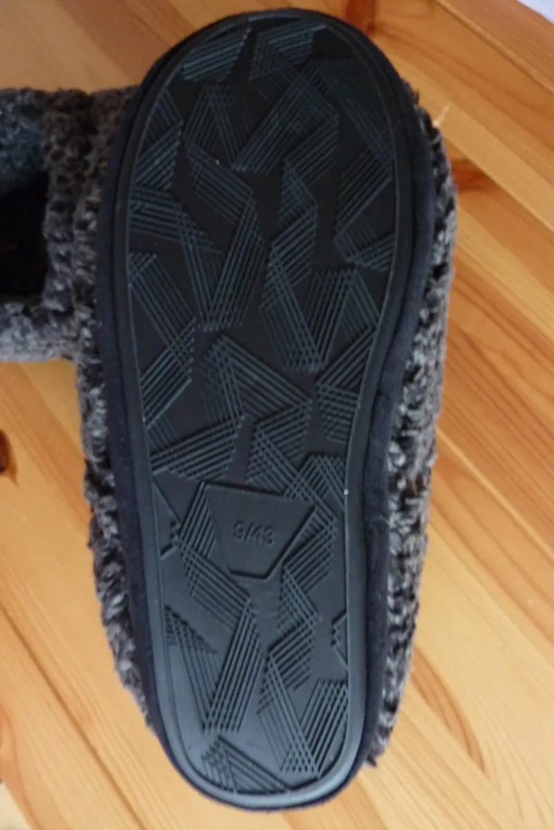 Man's slipper - Image 2