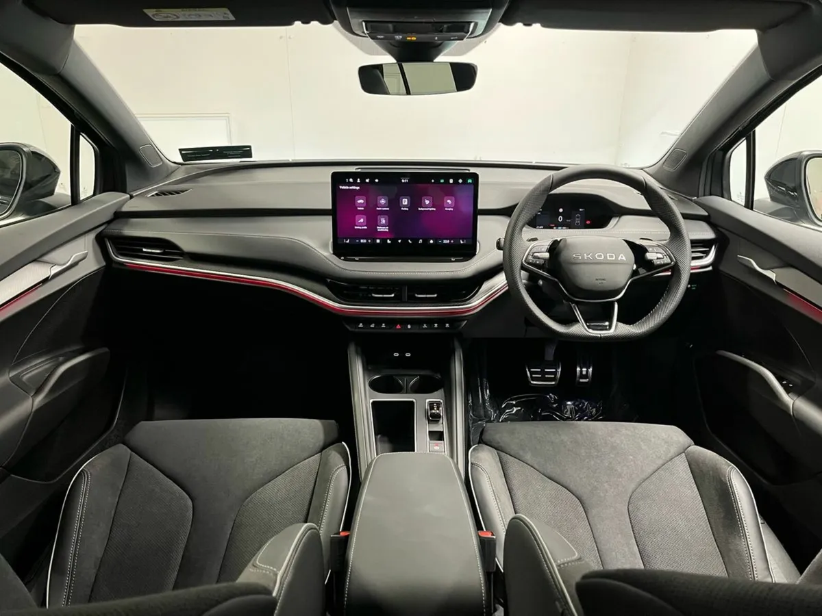 Skoda Enyaq IV 85 Sportline -  Reversing Camera - - Image 4