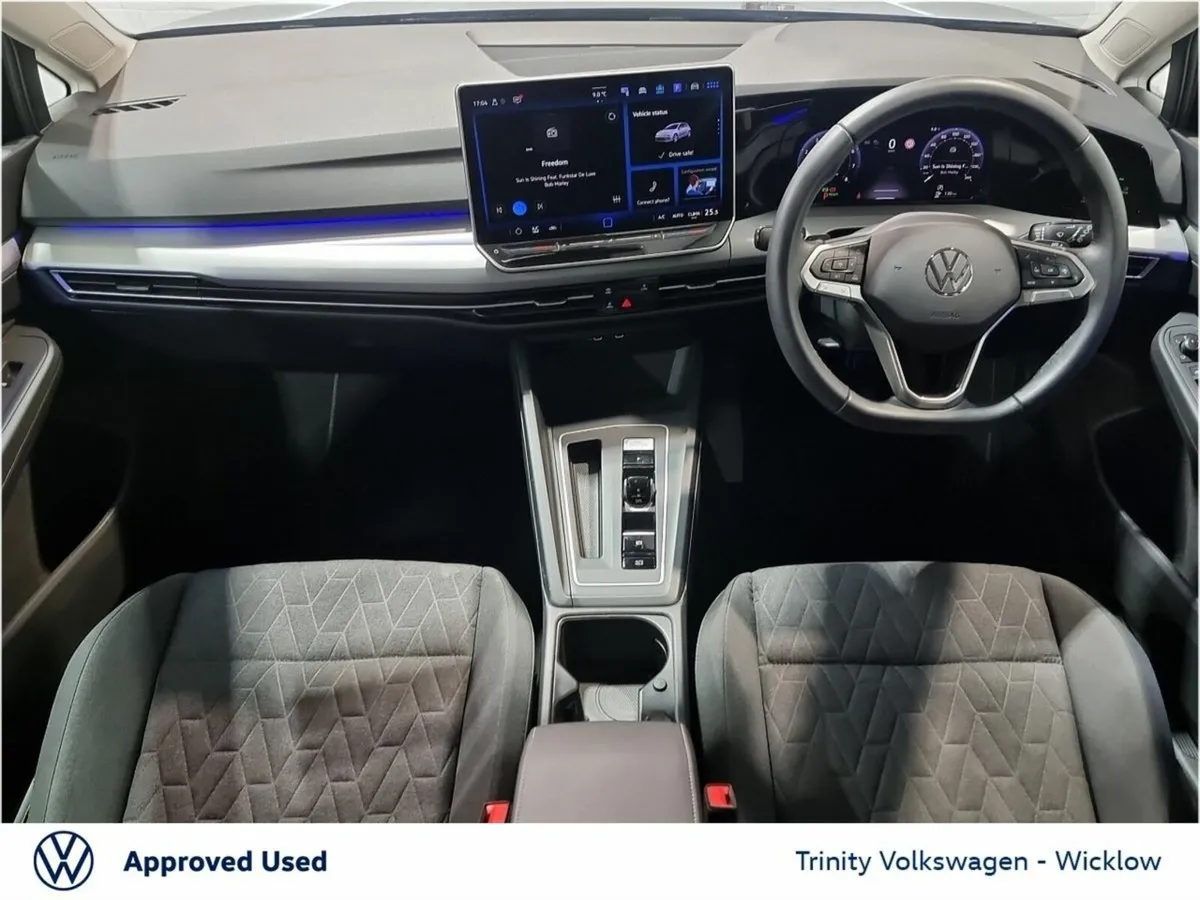 Volkswagen Golf ** EDITION 75 ** DSG AUTOMATIC ** - Image 2