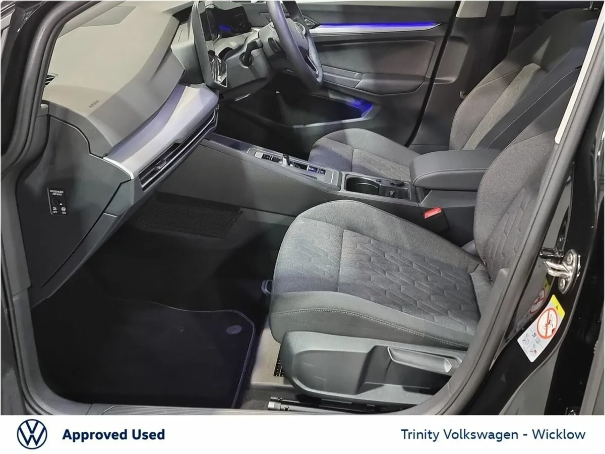 Volkswagen Golf ** EDITION 75 ** DSG AUTOMATIC ** - Image 4