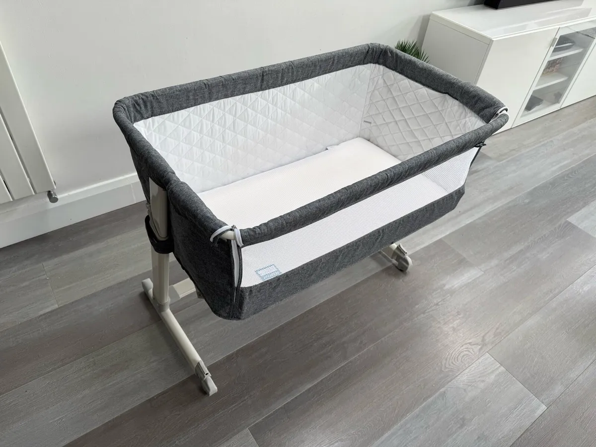 Babylo Crib - Image 1