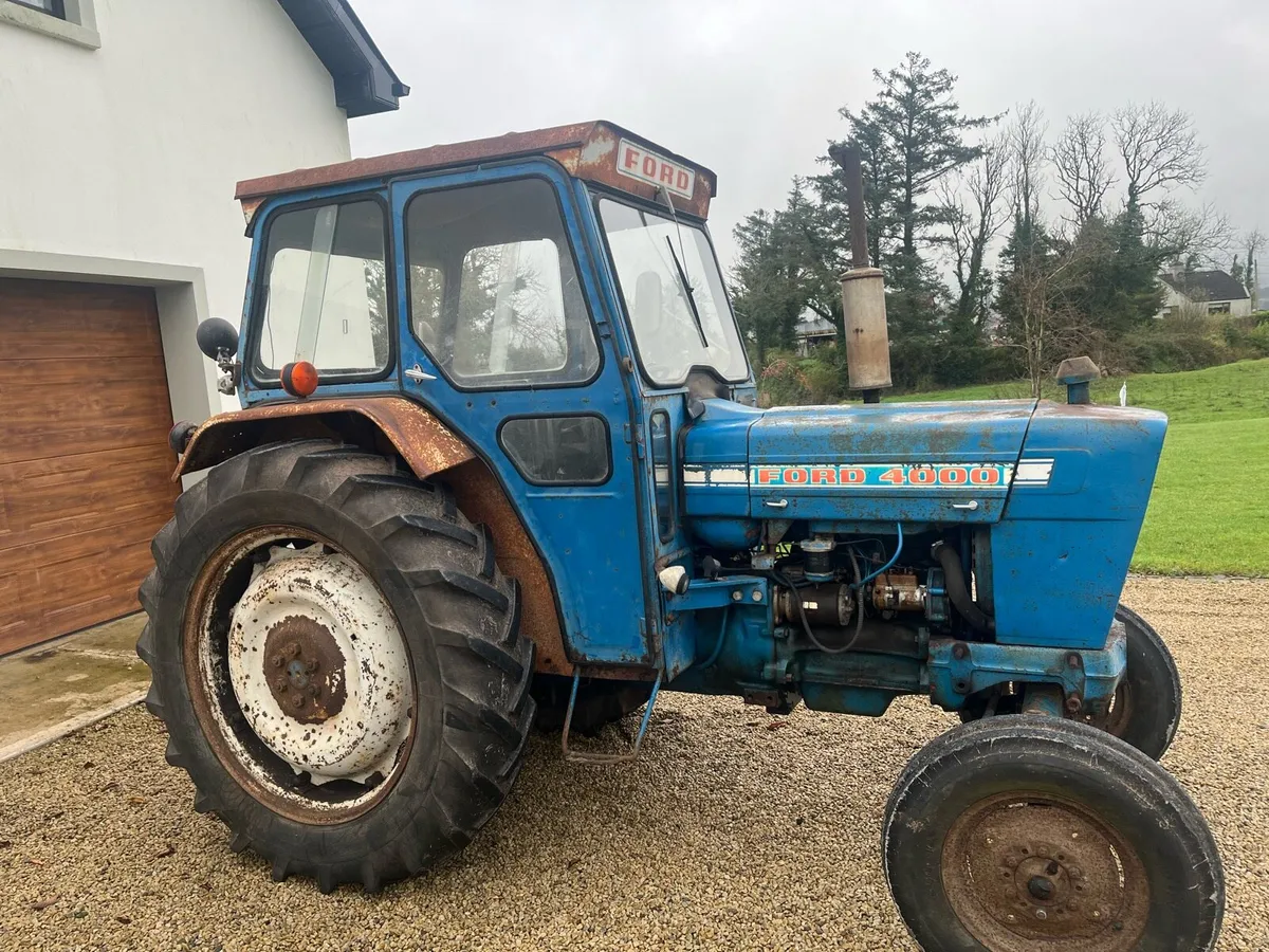 Ford 4000 - Image 1