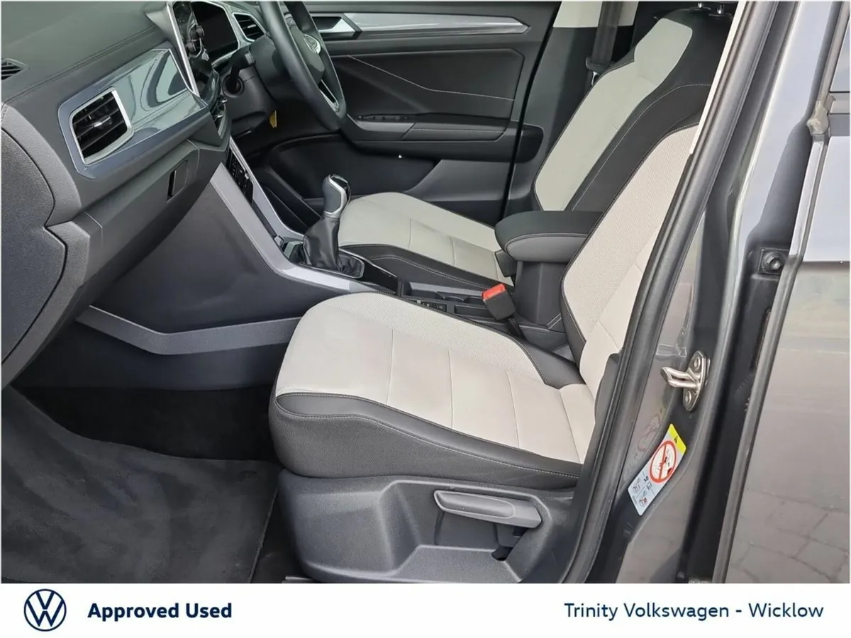 Volkswagen T-Roc ** STYLE ** 1.0 TSI ** 110BHP ** - Image 4