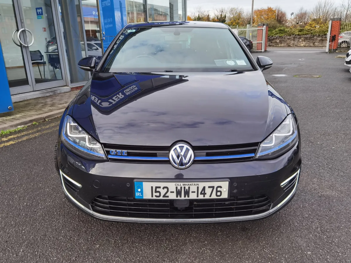 VOLKSWAGEN GOLF 1.4TSI GTE AUTOMATIC 204BHP - Image 2