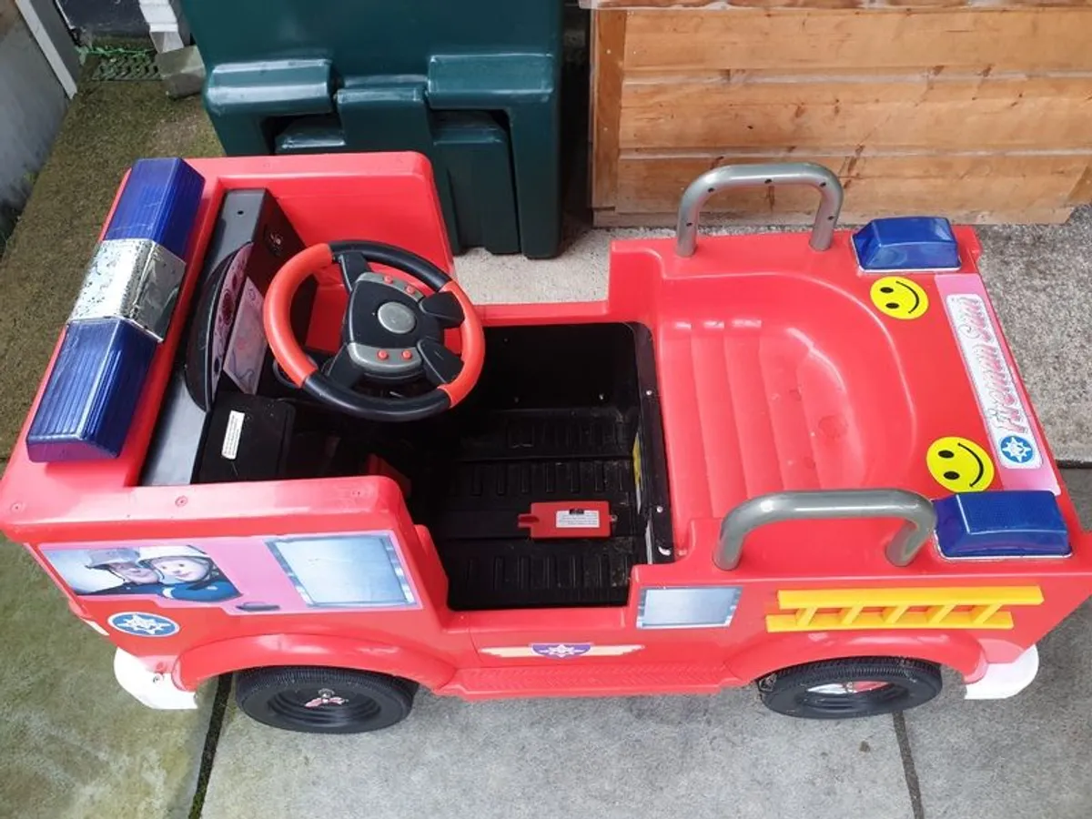 Fireman Sam Truck  (New Battery & New Wheels) - Image 4
