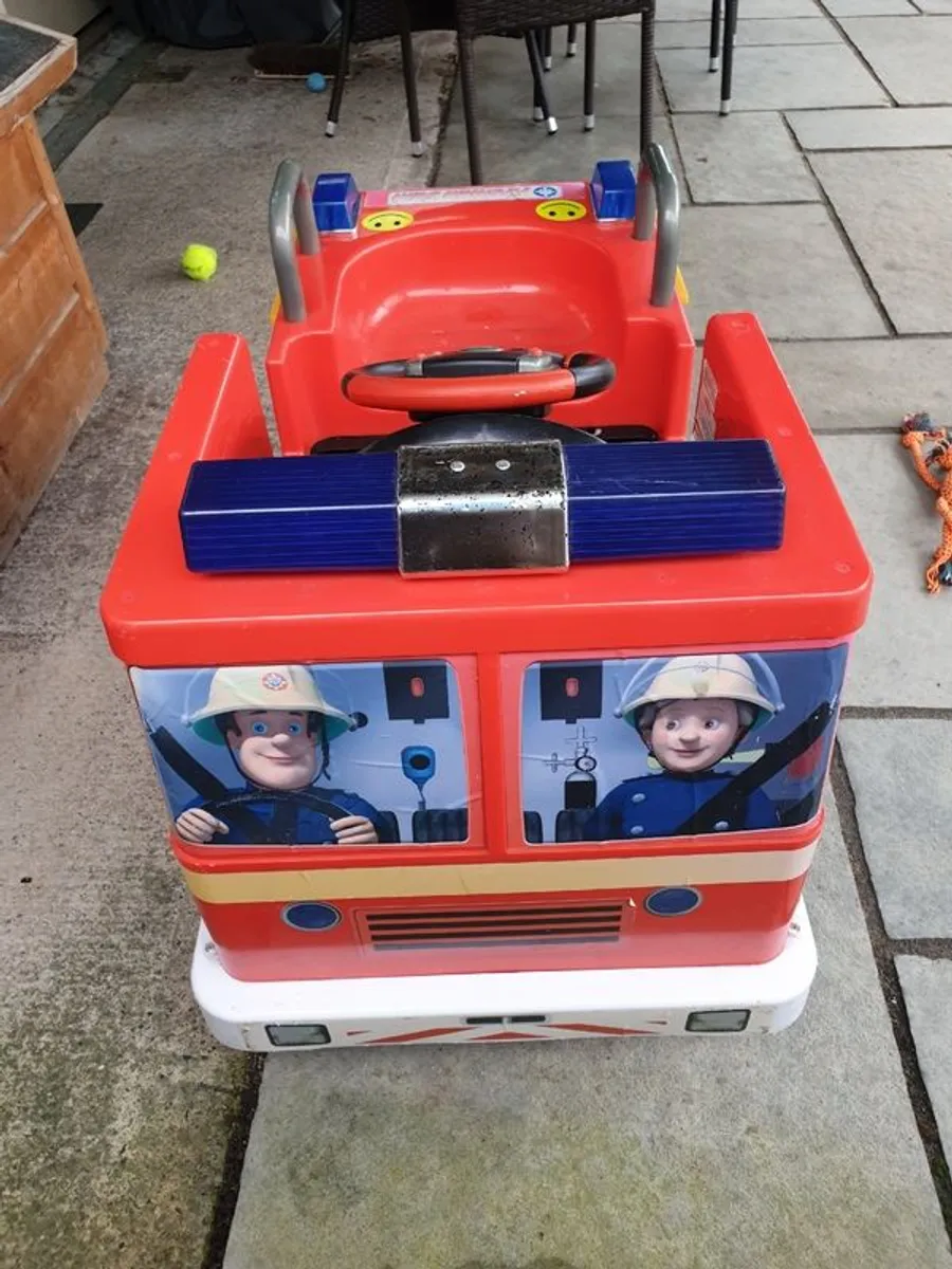 Fireman Sam Truck  (New Battery & New Wheels) - Image 1