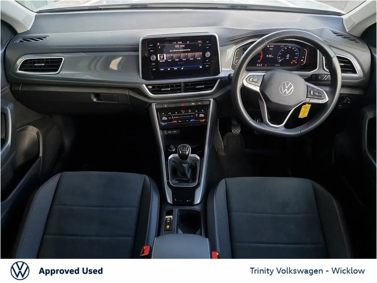 Volkswagen T-Roc ** DEPOSIT TAKEN ** STYLE ** 1.0 - Image 2