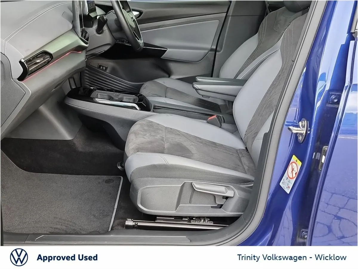 Volkswagen ID.4 ** PRO PLUS ** 77kWh ** 286BHP ** - Image 4