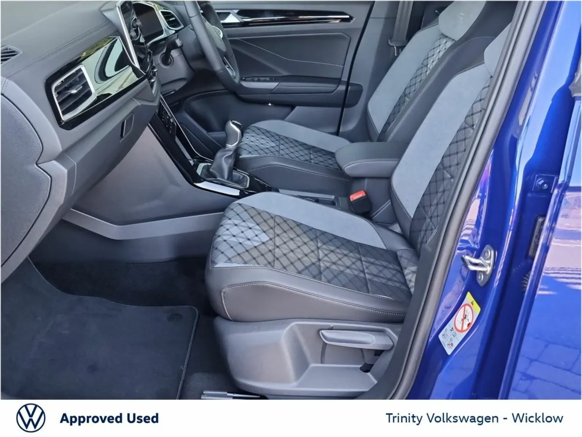 Volkswagen T-Roc ** R-LINE 75 ** 1.0 TSI 116HP ** - Image 4