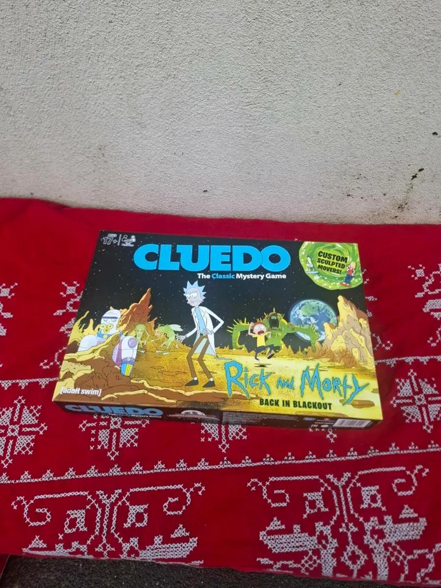 Cluedo rick and mortu board game possible to post - Image 1