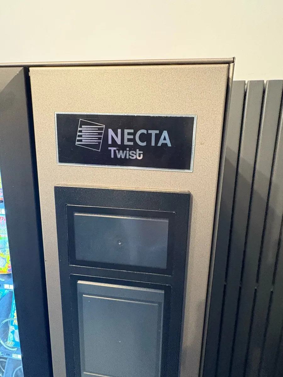 Vending Machine - Image 4