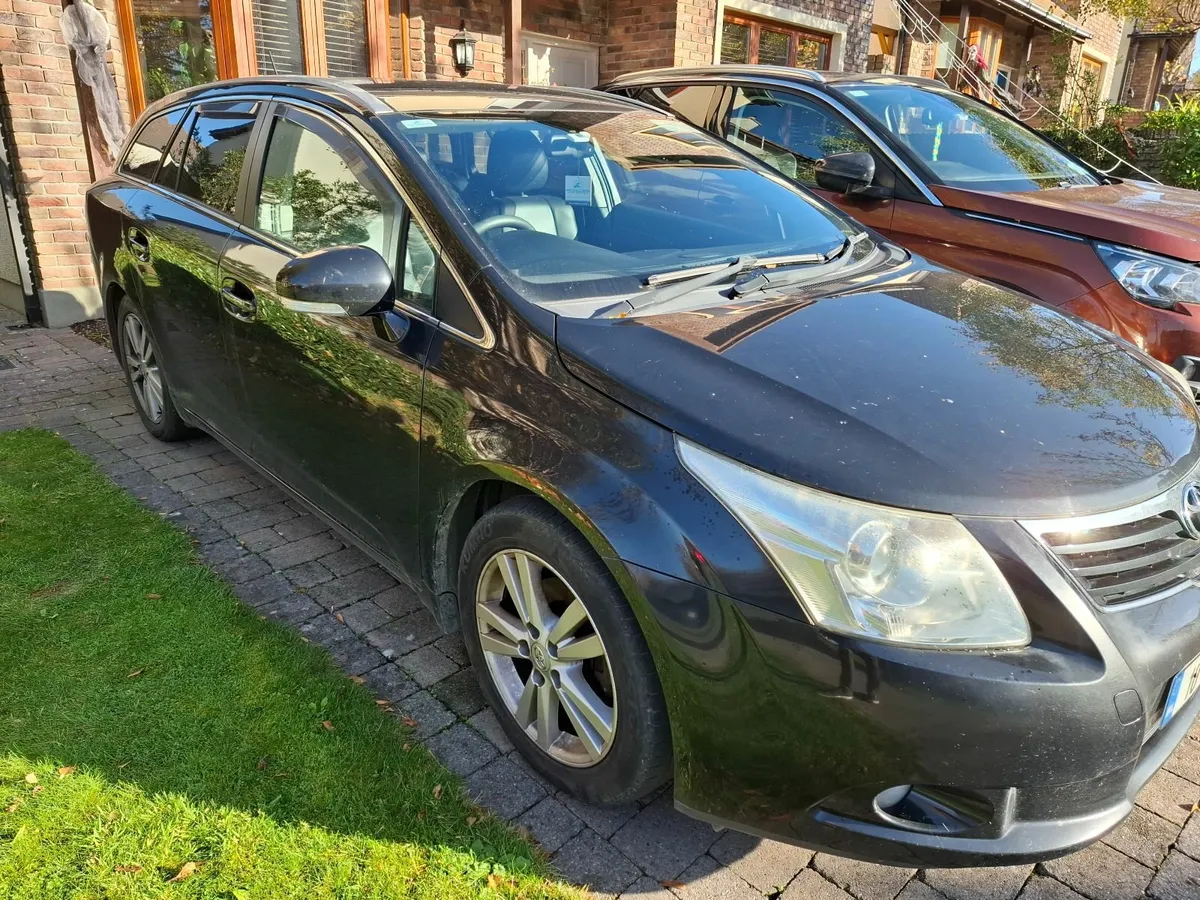 Toyota Avensis Estate T4 - Image 4