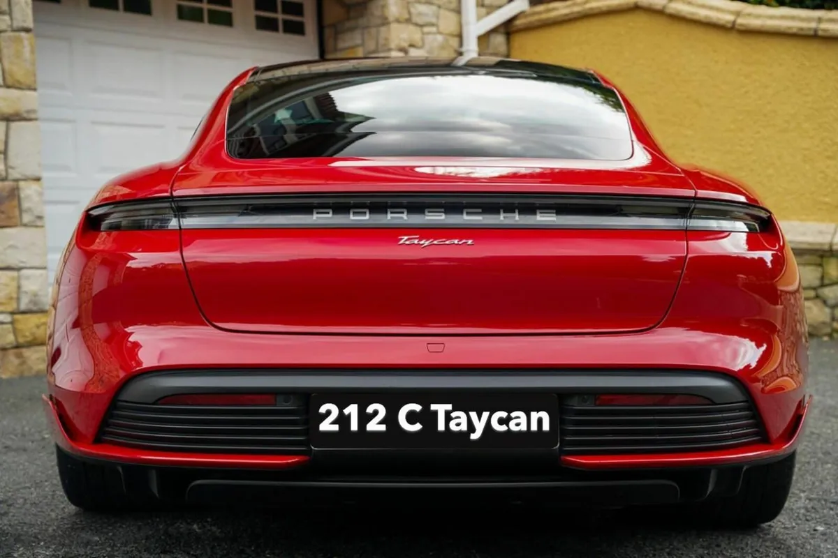 2021 Porsche Taycan (RWD / 476 PS / £30k Extras) - Image 4