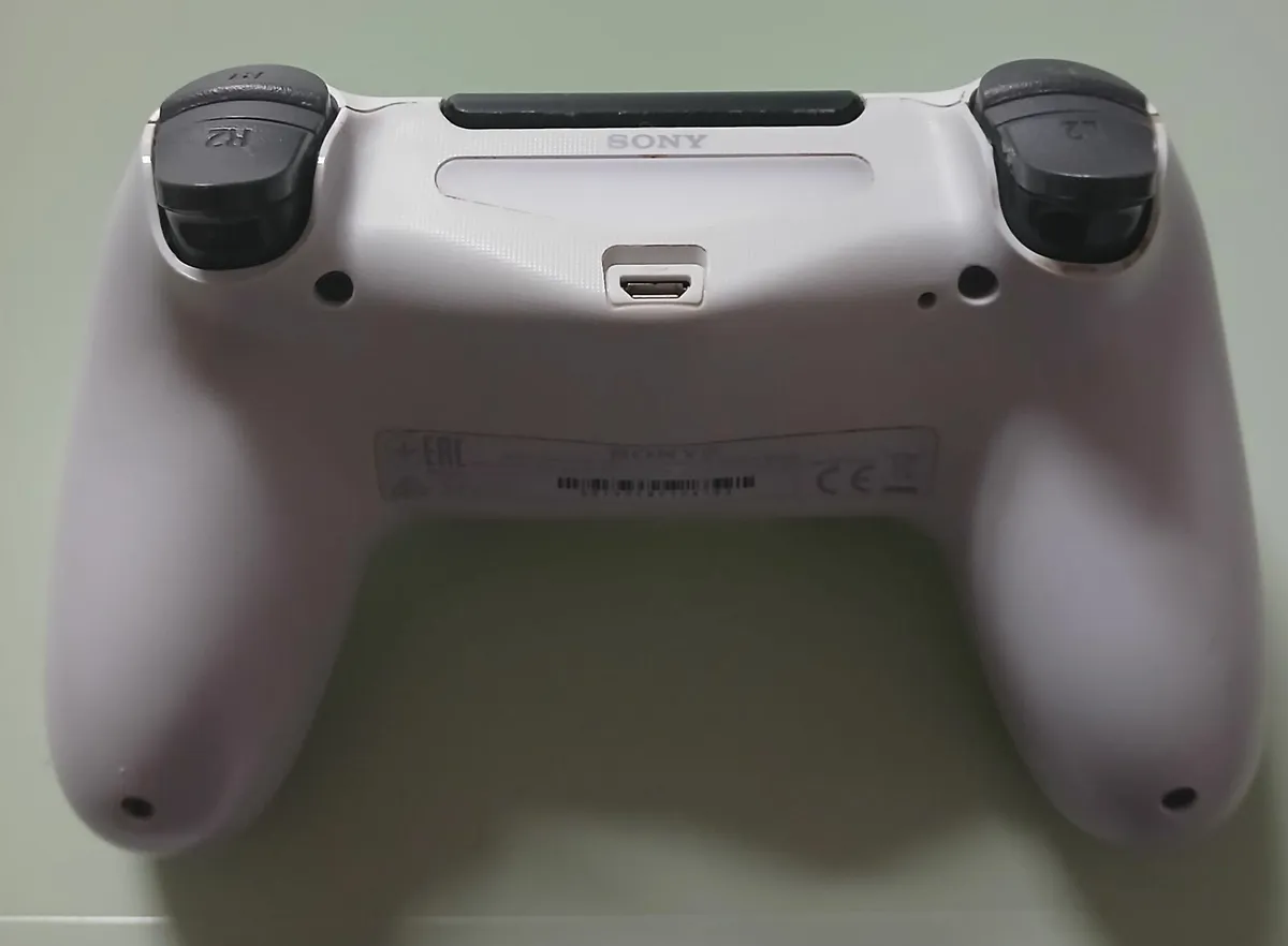 PS4 Controller - Image 3