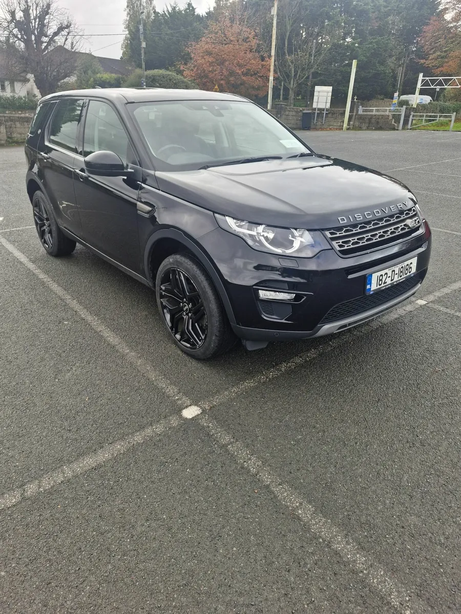 Land Rover Discovery Sport 2018 - Image 2
