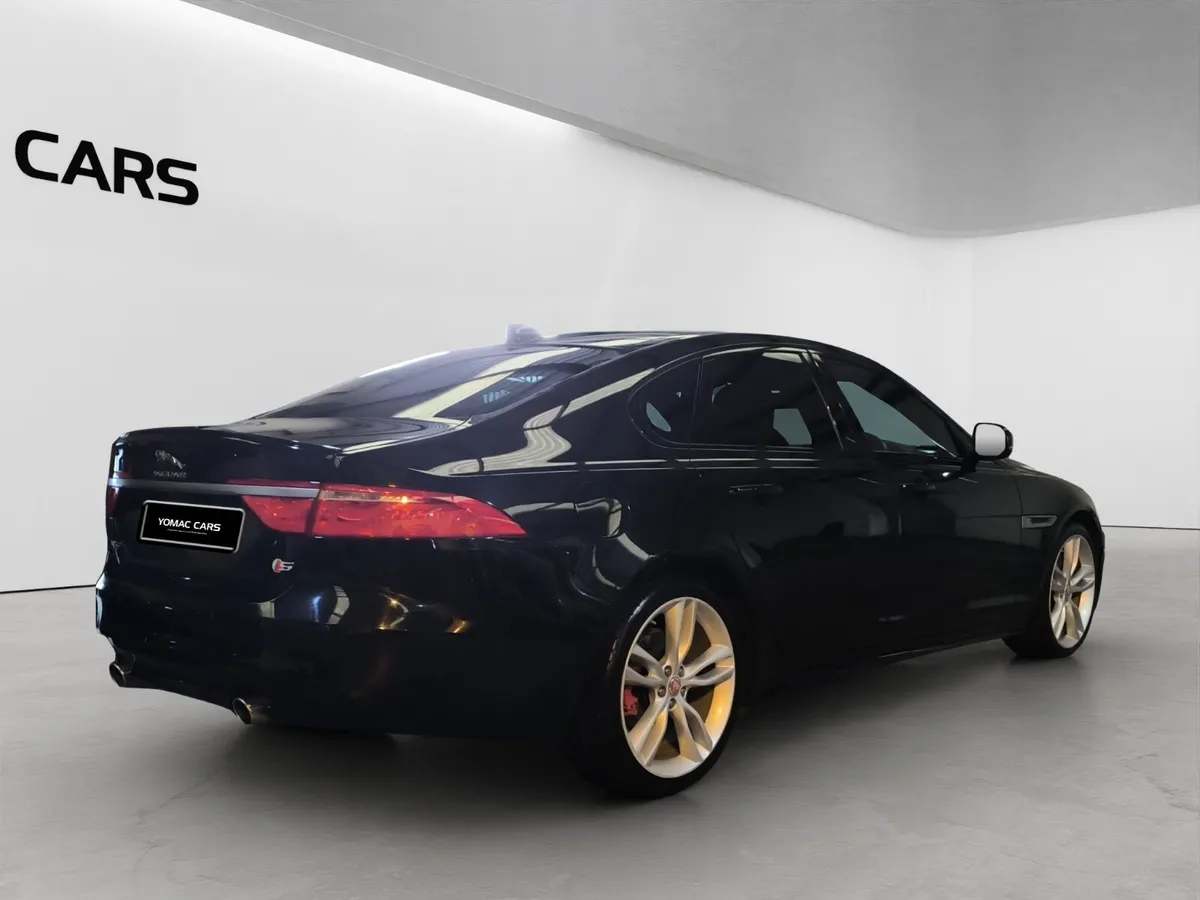 JAGUAR XF 300s -- 300BHP V6 TWIN-TURBO -- RARE CAR - Image 4