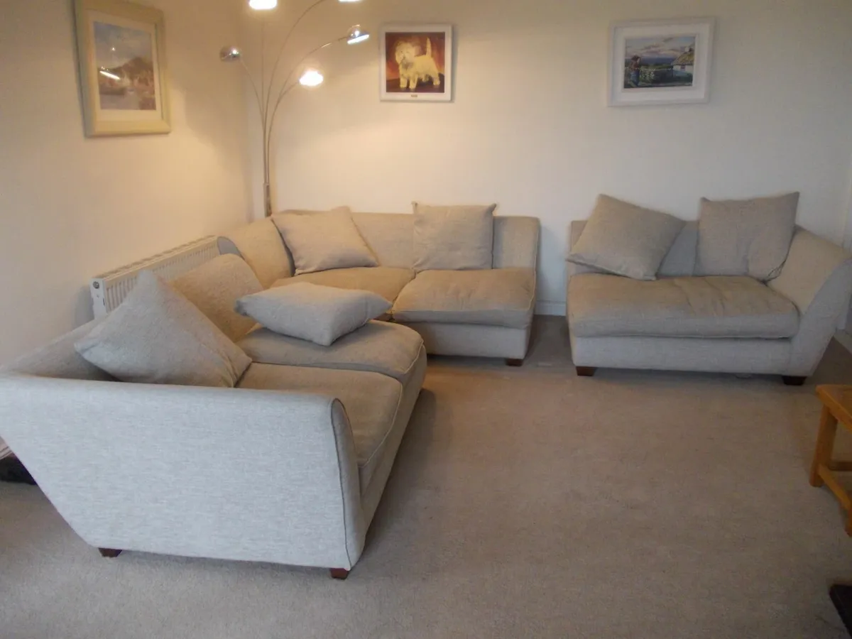 Corner Suite . - Image 2