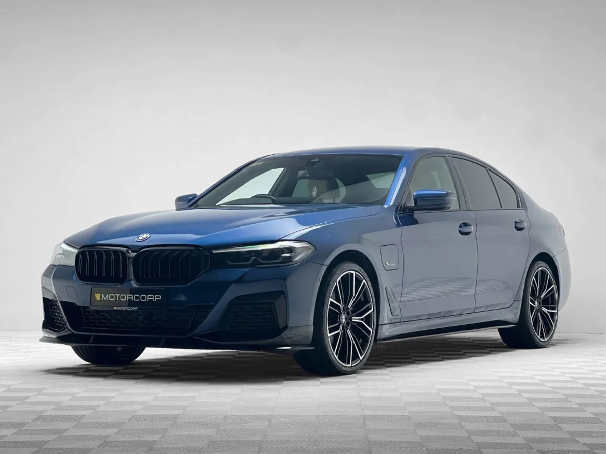 BMW 5-Series 530E M SPORT - Image 3