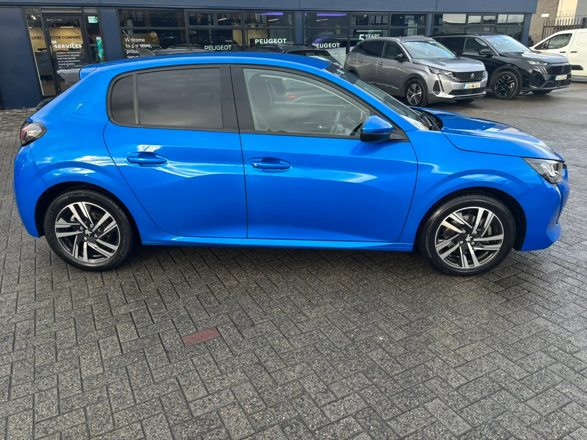 2021 Peugeot 208 Allure 1.2 - Image 3
