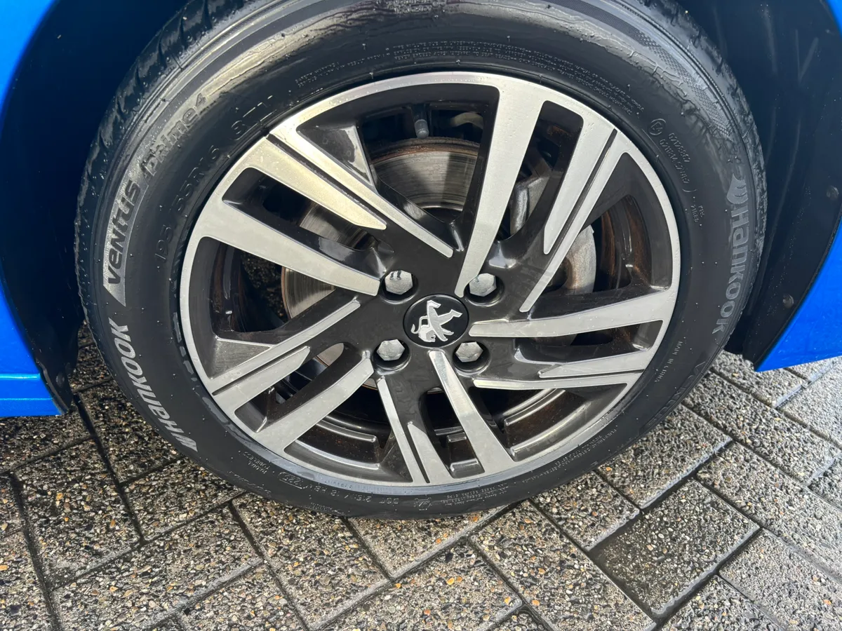 2021 Peugeot 208 Allure 1.2 - Image 4
