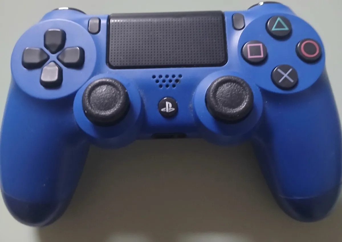 PS4 Controller - Image 1