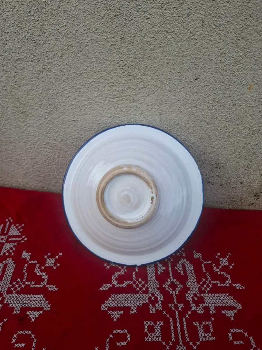 Fish ceramic bowl postage possible - Image 2