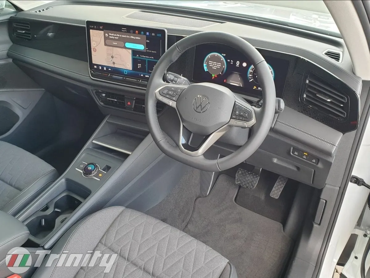 Volkswagen Tiguan ** 261 ** COMMERCIAL ** EDITION - Image 2