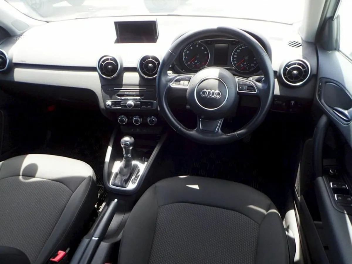 Audi A1 1.0 TFSI - Image 2