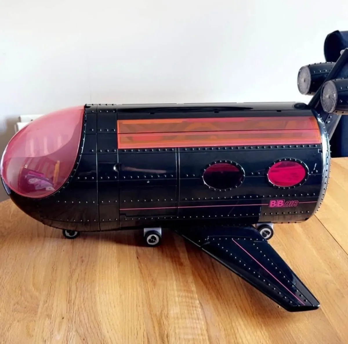 LOL Aeroplane with accessories - Image 2