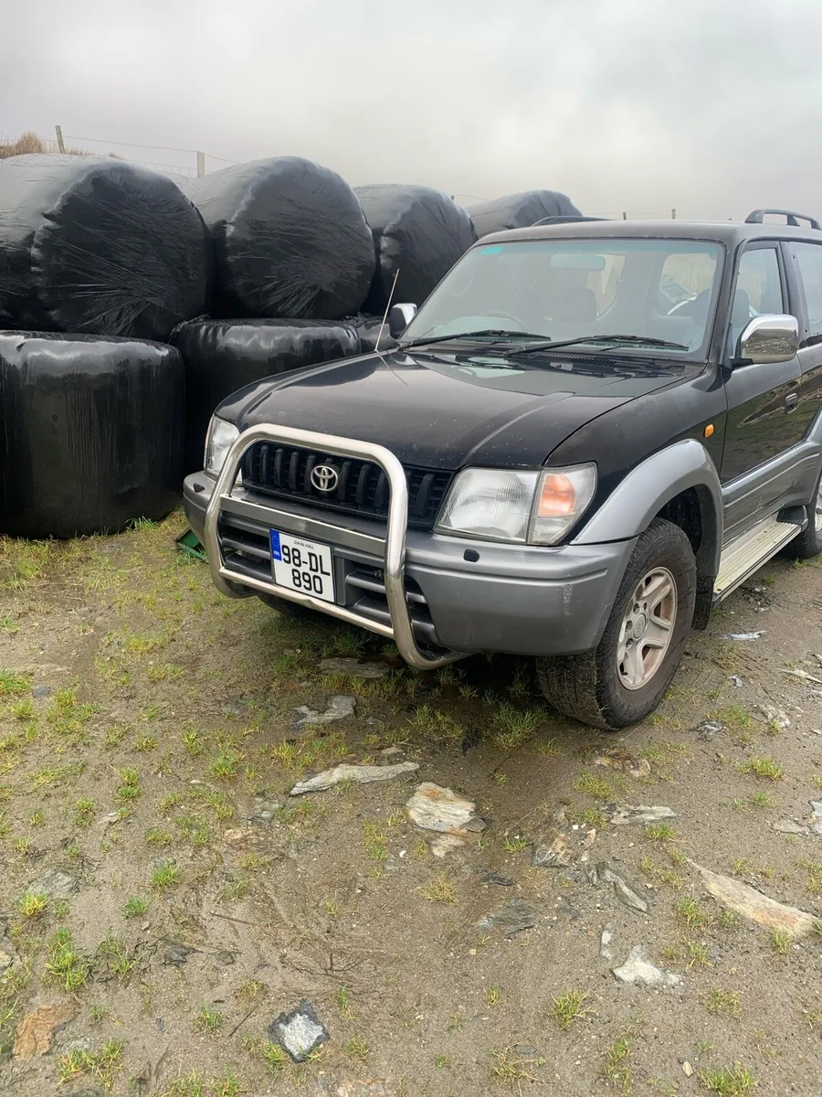 Toyota Land Cruiser - Image 2