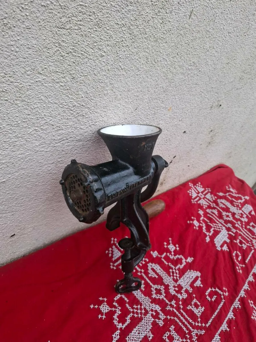 Vintage meat grinder postage possible - Image 2