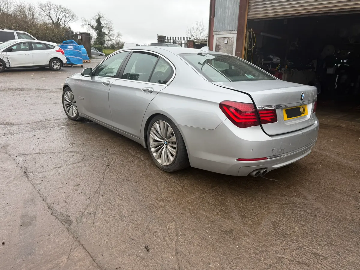 Breaking 2015 bmw 730d auto - Image 3