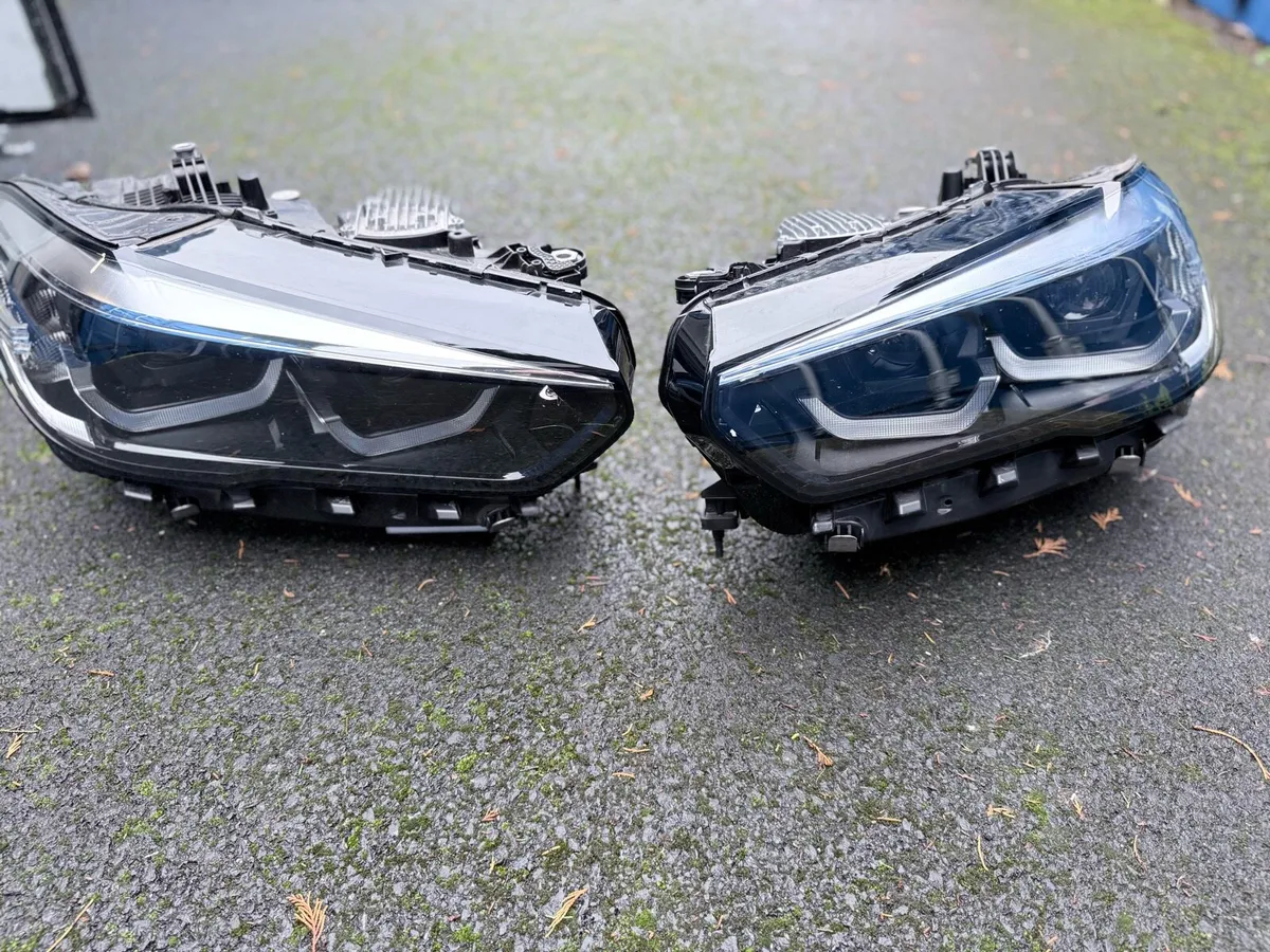BMW X5 G05 Headlights - Image 1