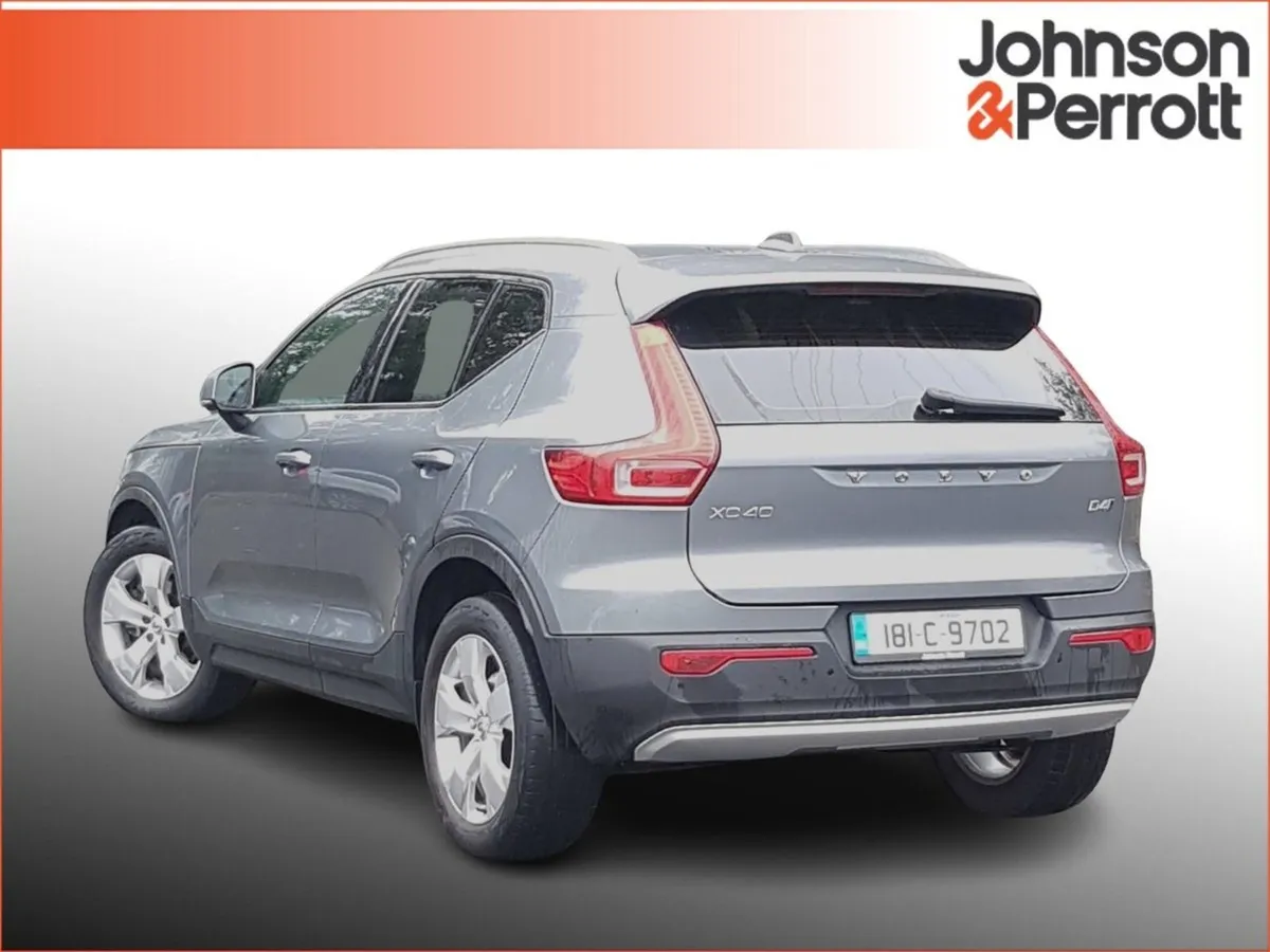 Volvo XC40 D4 190bhp AWD Momentum Auto (apple Car - Image 4