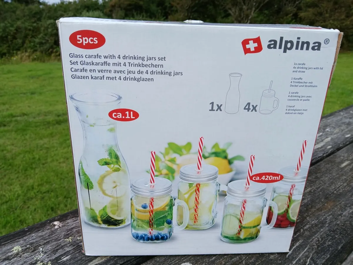 Carafe with jars - Image 1