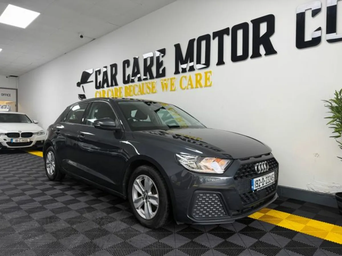 Audi A1 Sportback SB 1.0tfsi 116 4DR - Image 3