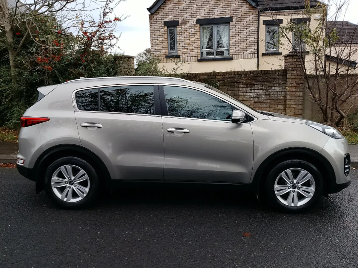 Kia Sportage EX 5DR - Image 2