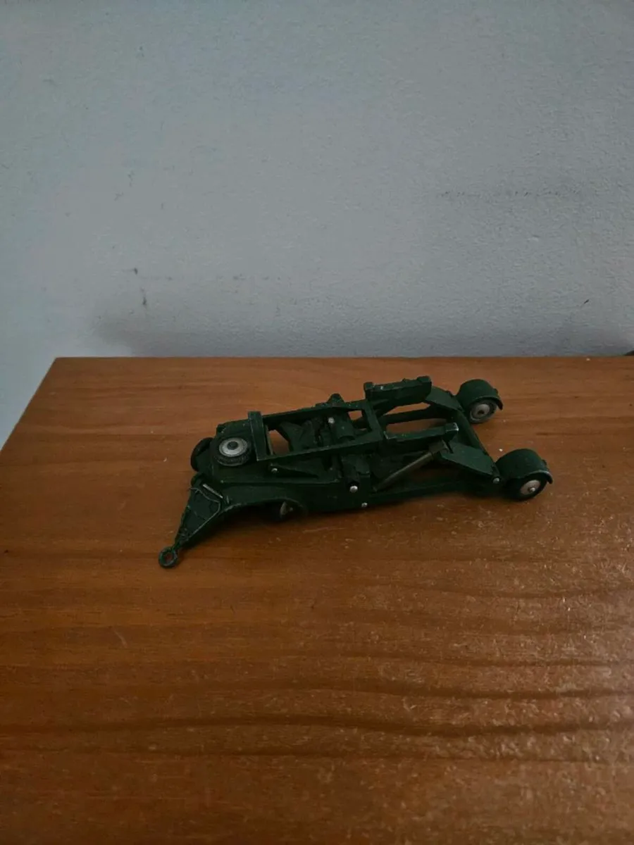 Corgi Military Missile Trailer - Image 1