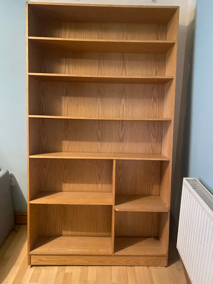 Shelf unit not free standing. - Image 1