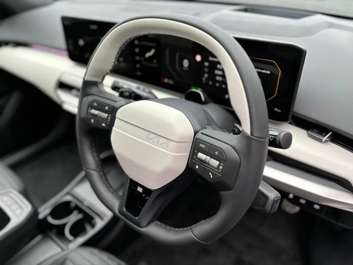 Kia EV4 Fastback GT Line ( Range 612 km ) 0% Finan - Image 2