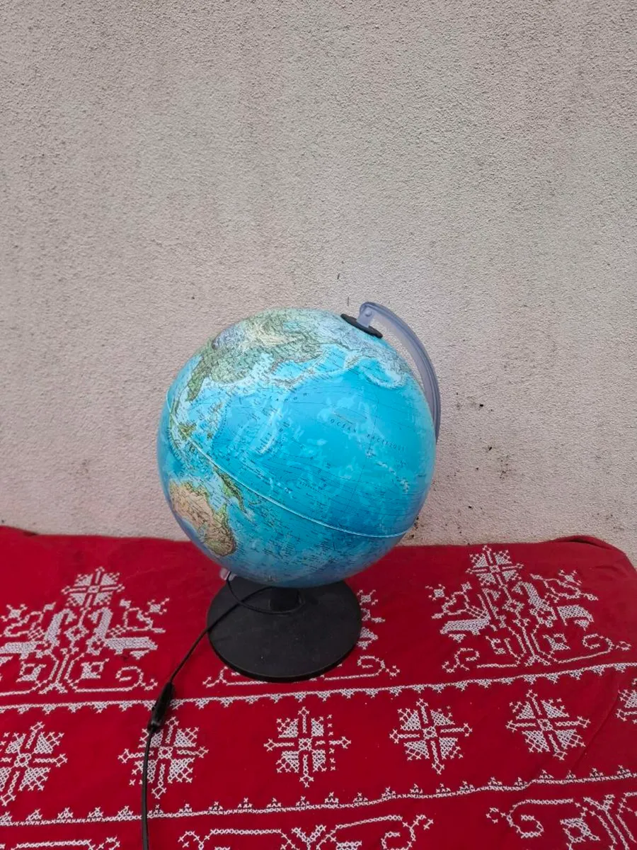 Desk table lamp postage possible - Image 1