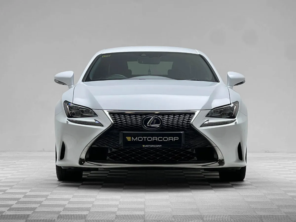 Lexus RC 300H F SPORT 2.5 E-CVT - Image 2