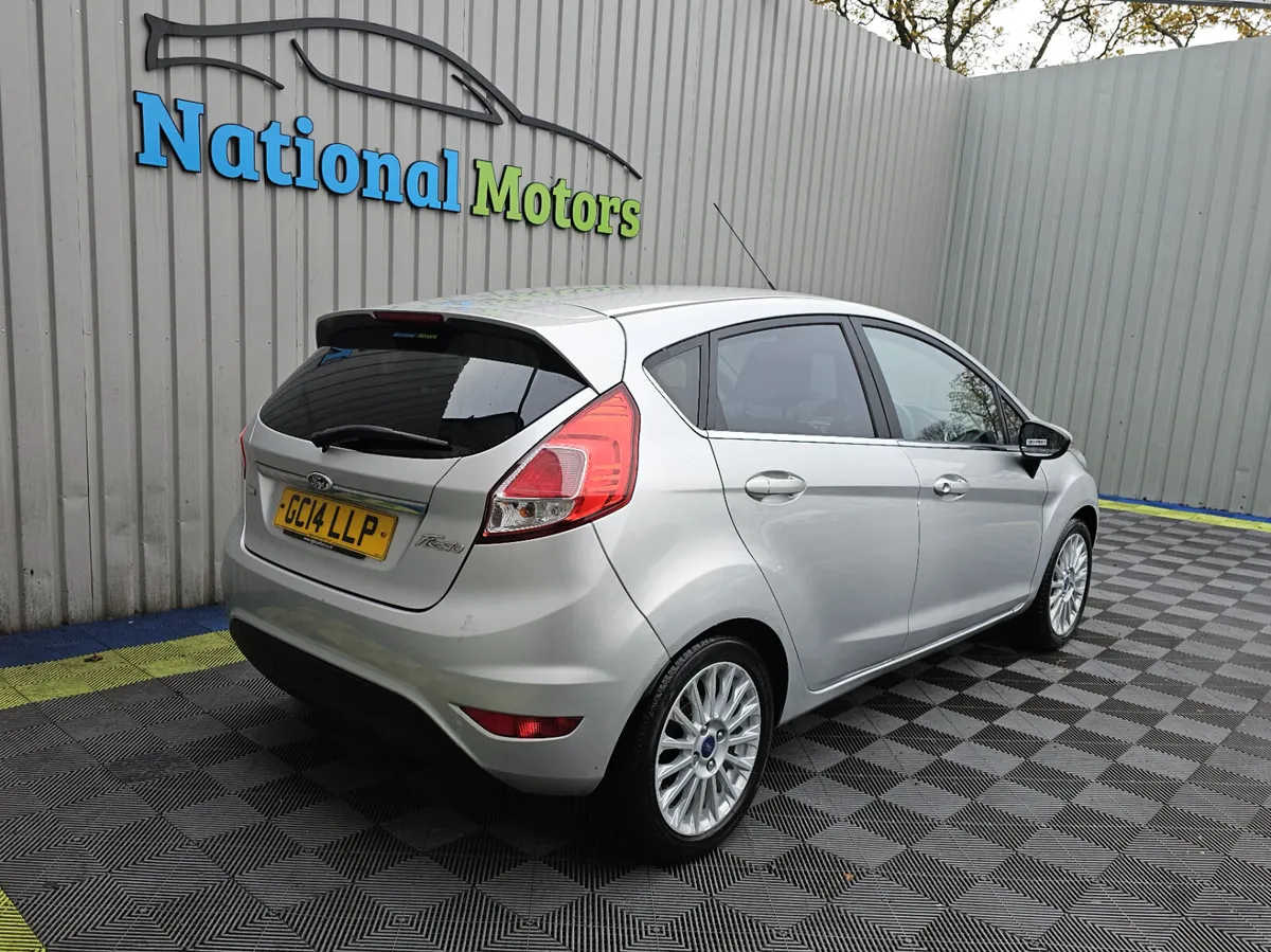 2014 Ford Fiesta 1.0P TITANIUM  125HP - Image 3