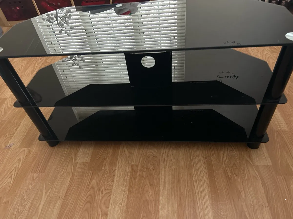 Tv stand - Image 3